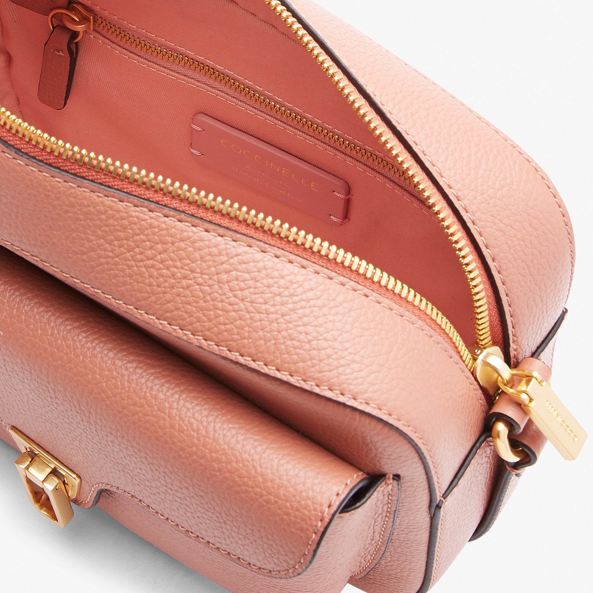 BORSA COCCINELLE BEAT SOFT LITCHI