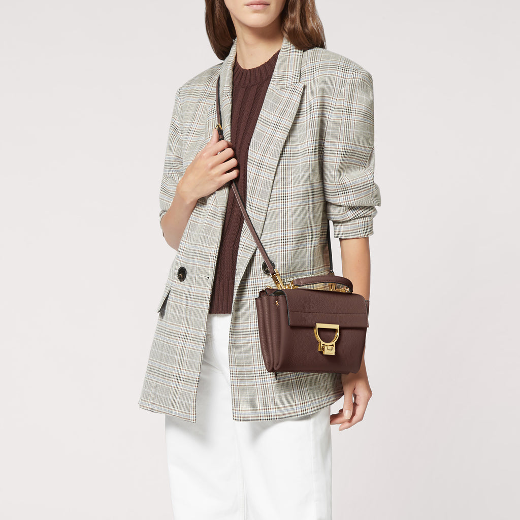 BORSA COCCINELLE ARLETTIS MINI CON GRANA COLORE CARRUBA