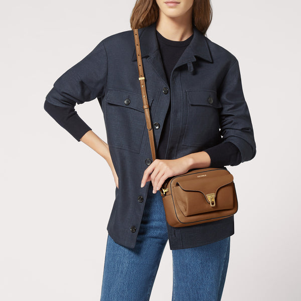 BORSA A TRACOLLA COCCINELLE CAMERA BAG BEAT SOFT MINI COLORE BRULE